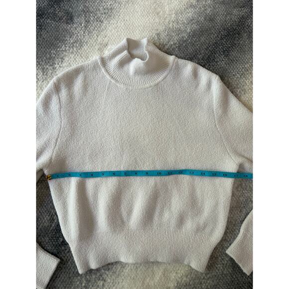 Zara Cropped Mock Neck Pullover Off White Soft Cozy Ribbed Sweater Size Medium - Picture 9 of 11